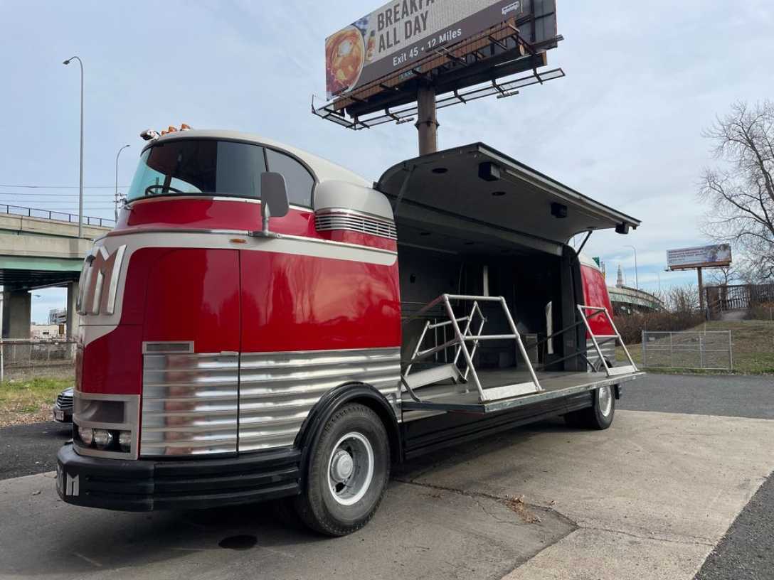 GM Futurliner, General Motors Futurliner 1939, General Motors Futurliner,  автобус General Motors