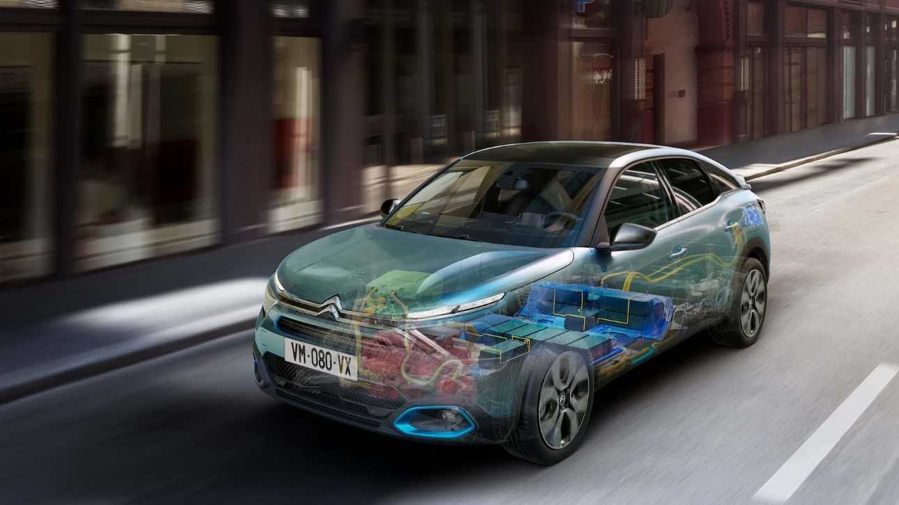Citroën ë-C4 - Электрический хэтчбек с уникальным дизайном