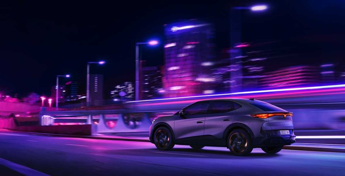 Cupra Tavascan - Спортивный электрокроссовер с агрессивным дизайном