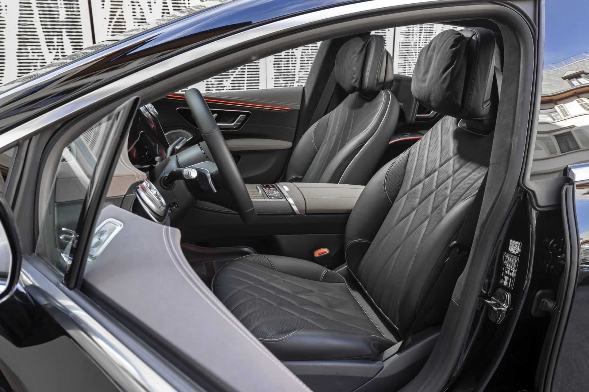 Mercedes-Benz EQS - Роскошный электроседан с высоким уровнем