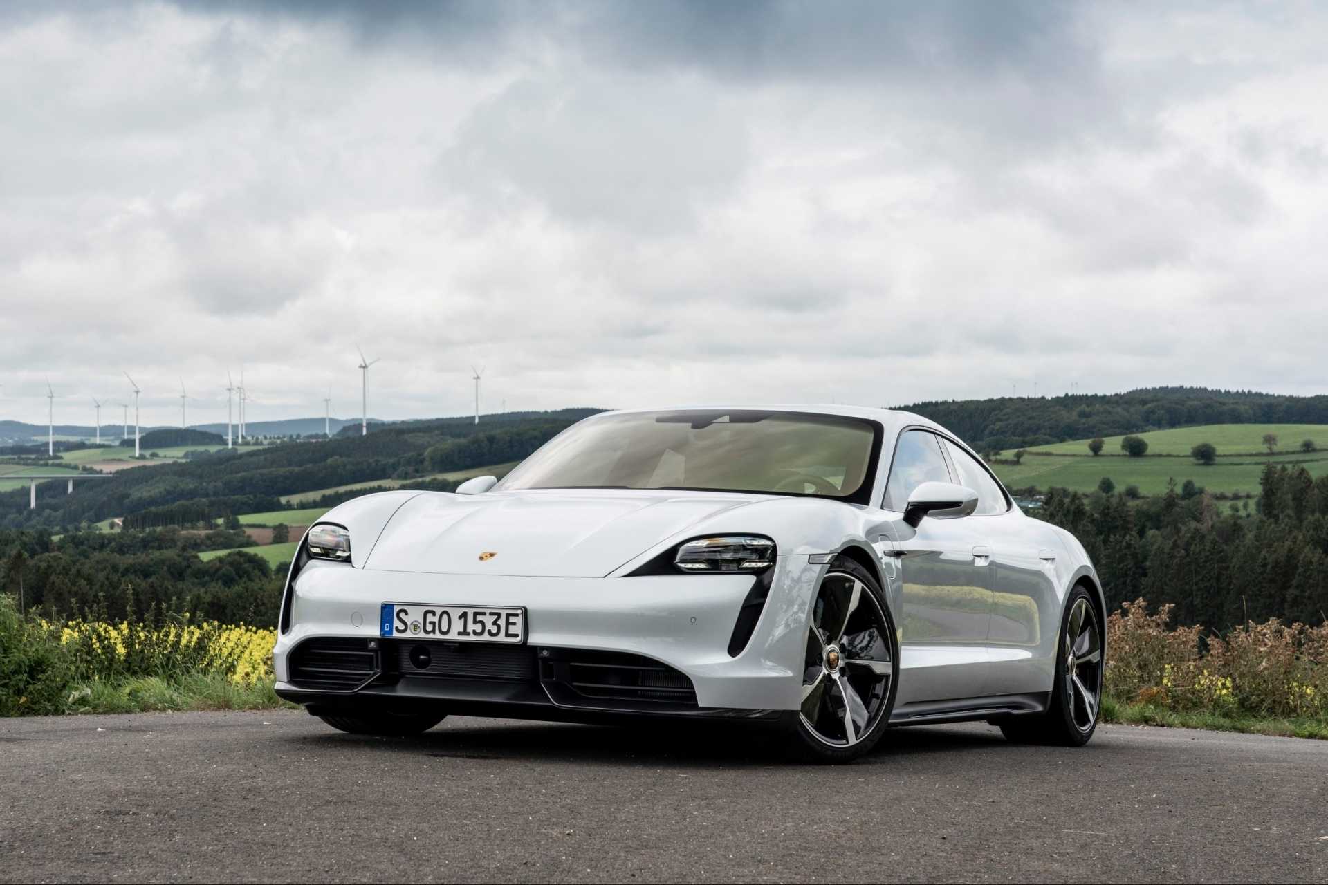 Porsche Taycan Turbo S - Спортивная версия электроседана от Porsche