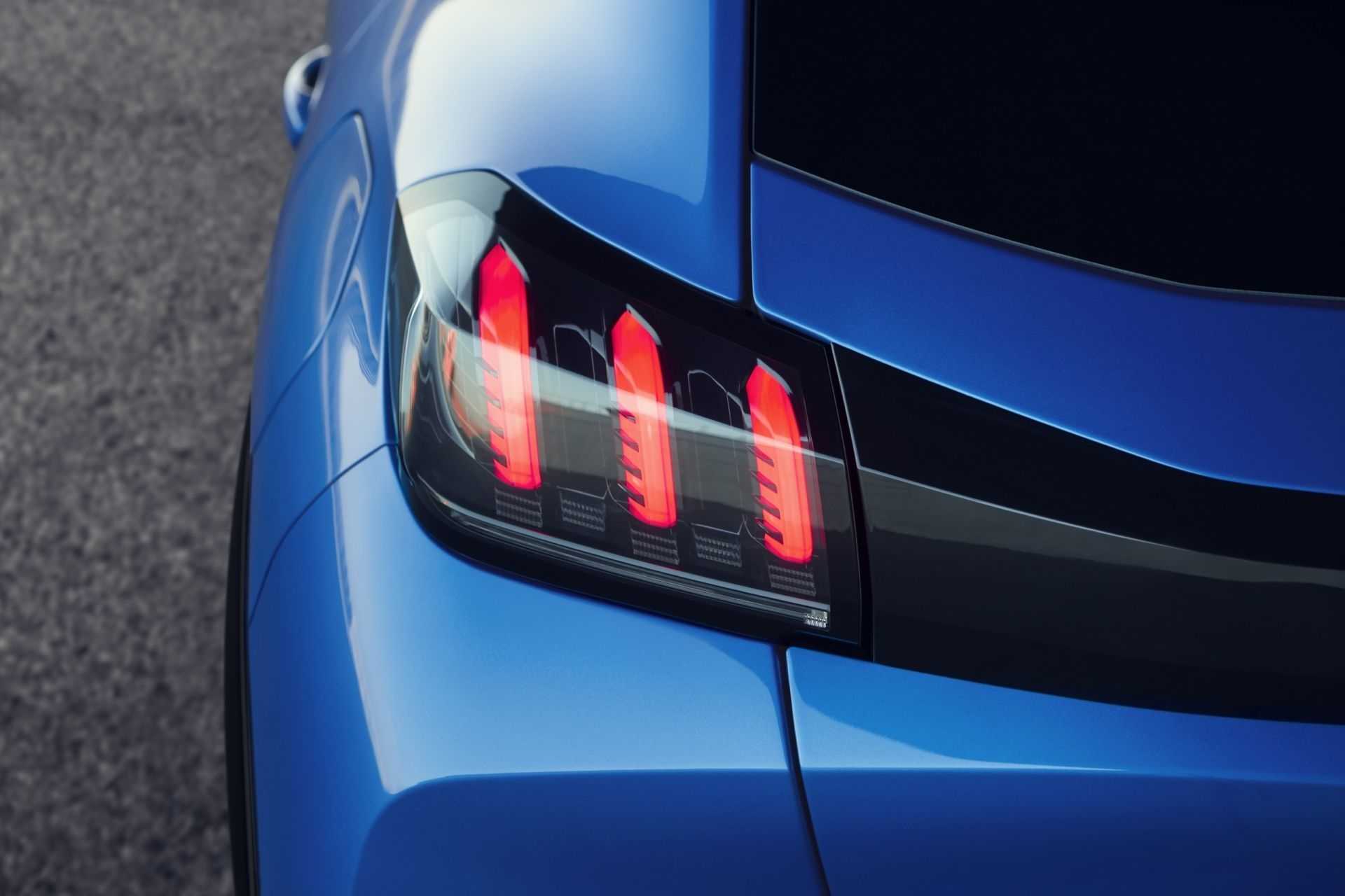 Peugeot e-208 - Обзор компактного электромобиля от Peugeot