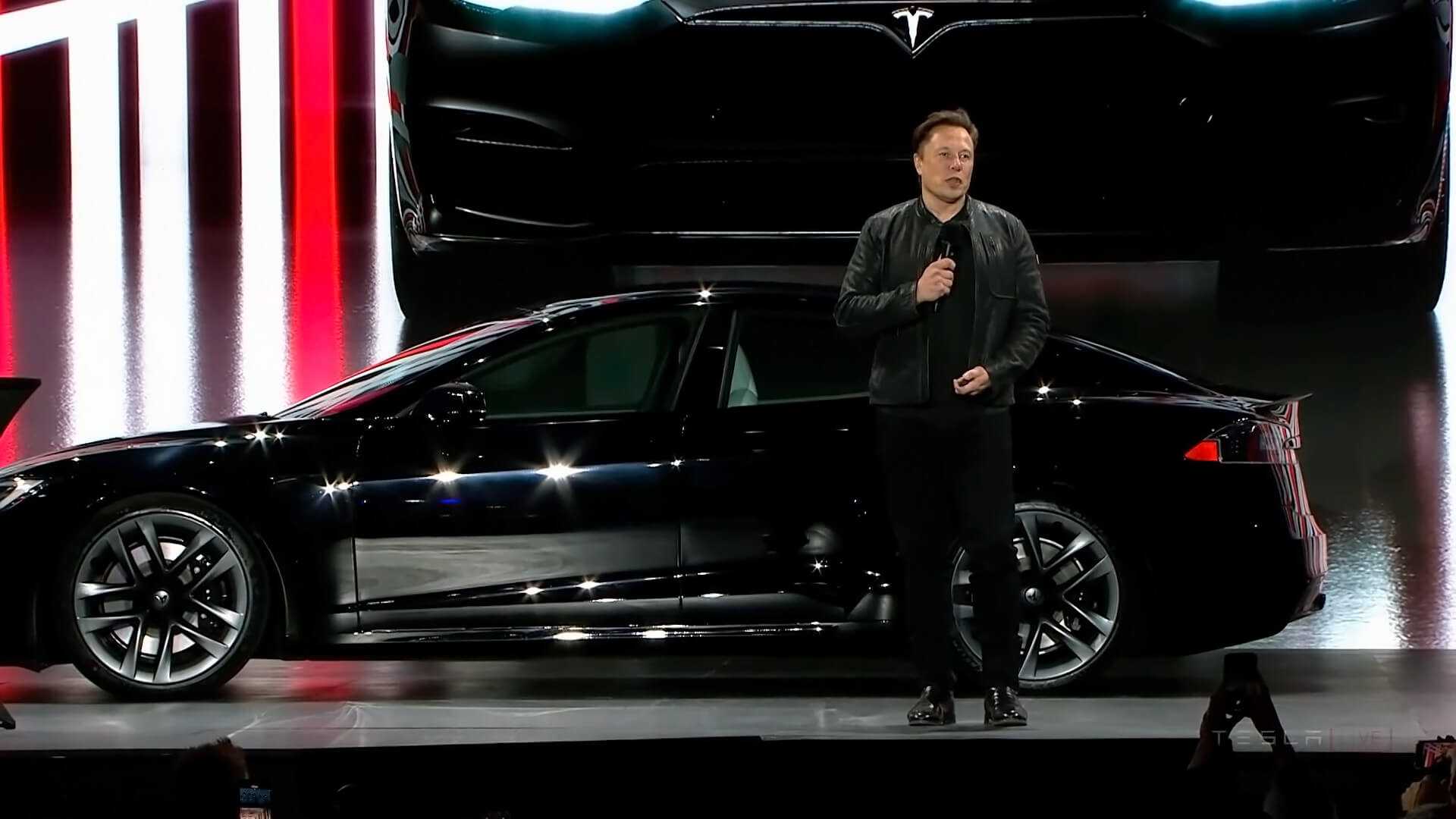 Tesla Model X Plaid - Высокоскоростной электровнедорожник от Tesla