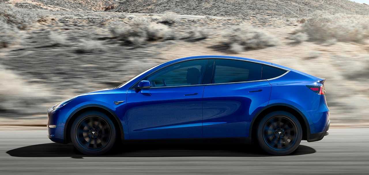 Tesla Model Y - Обзор на компактный электрокроссовер от Tesla