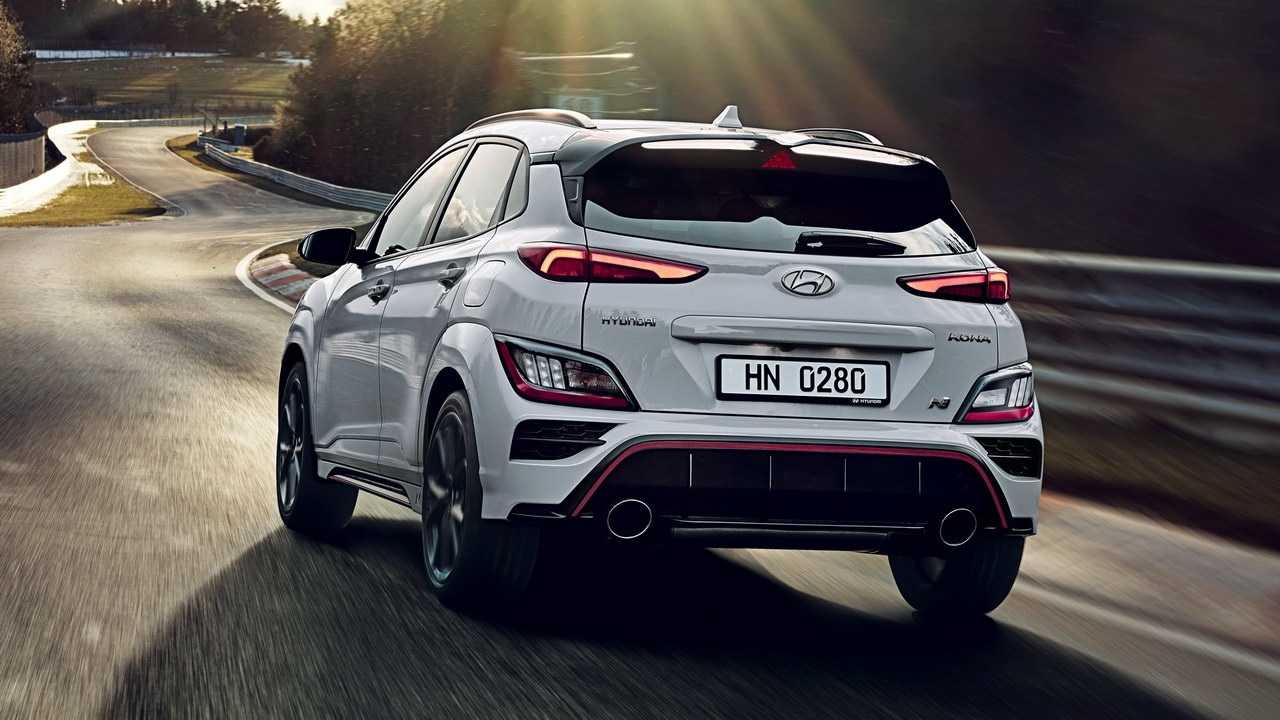 Hyundai Kona Electric N - Спортивная версия популярного кроссовера