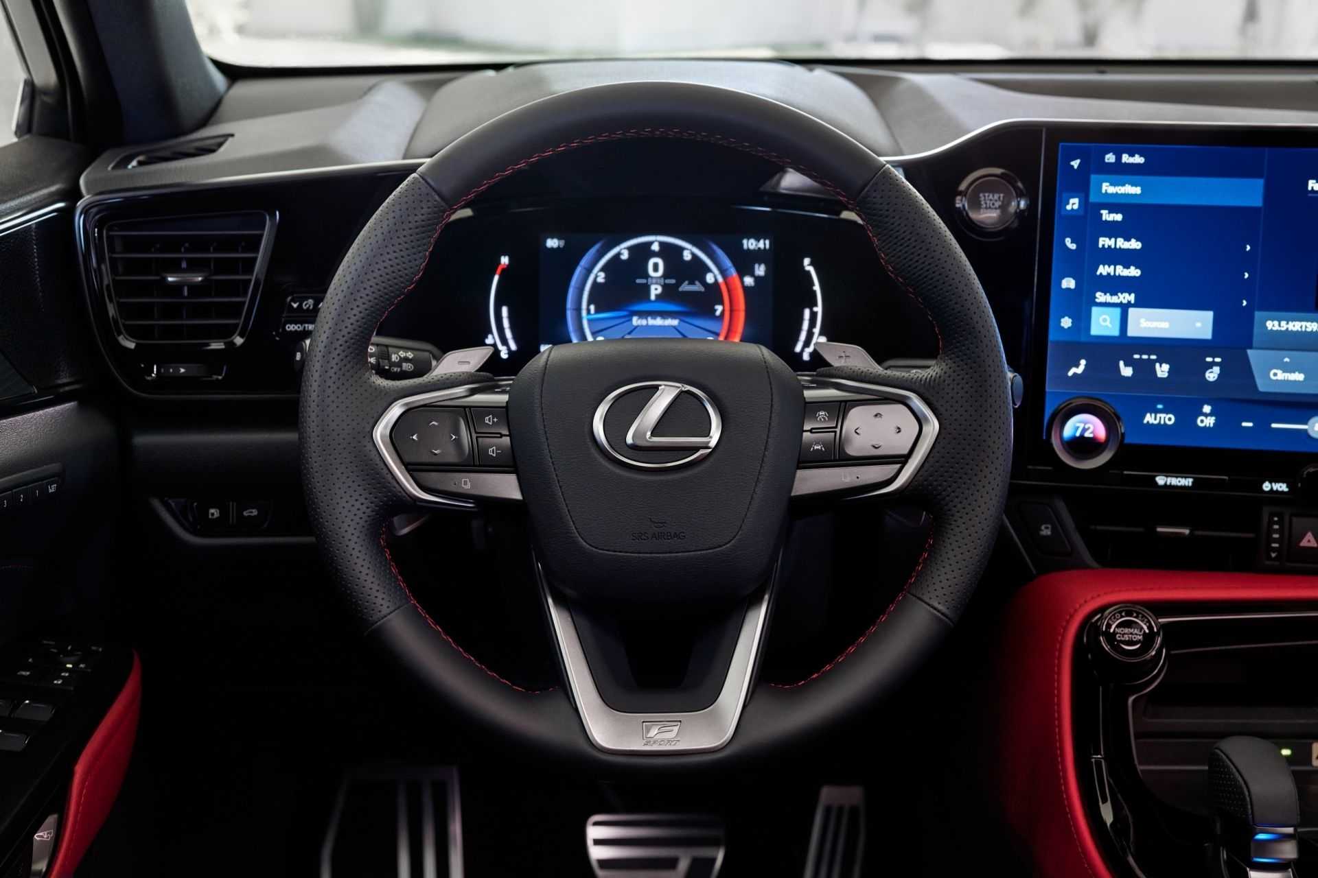 Lexus NX 450h+ - Гибридный кроссовер с роскошным оснащением