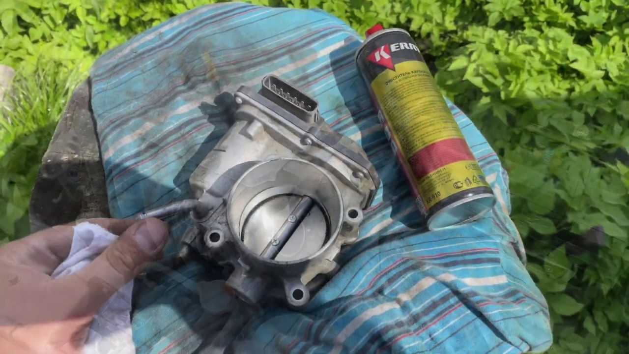 Як видалити відкладення на дросельній заслінці без демонтажу у Kia Ceed