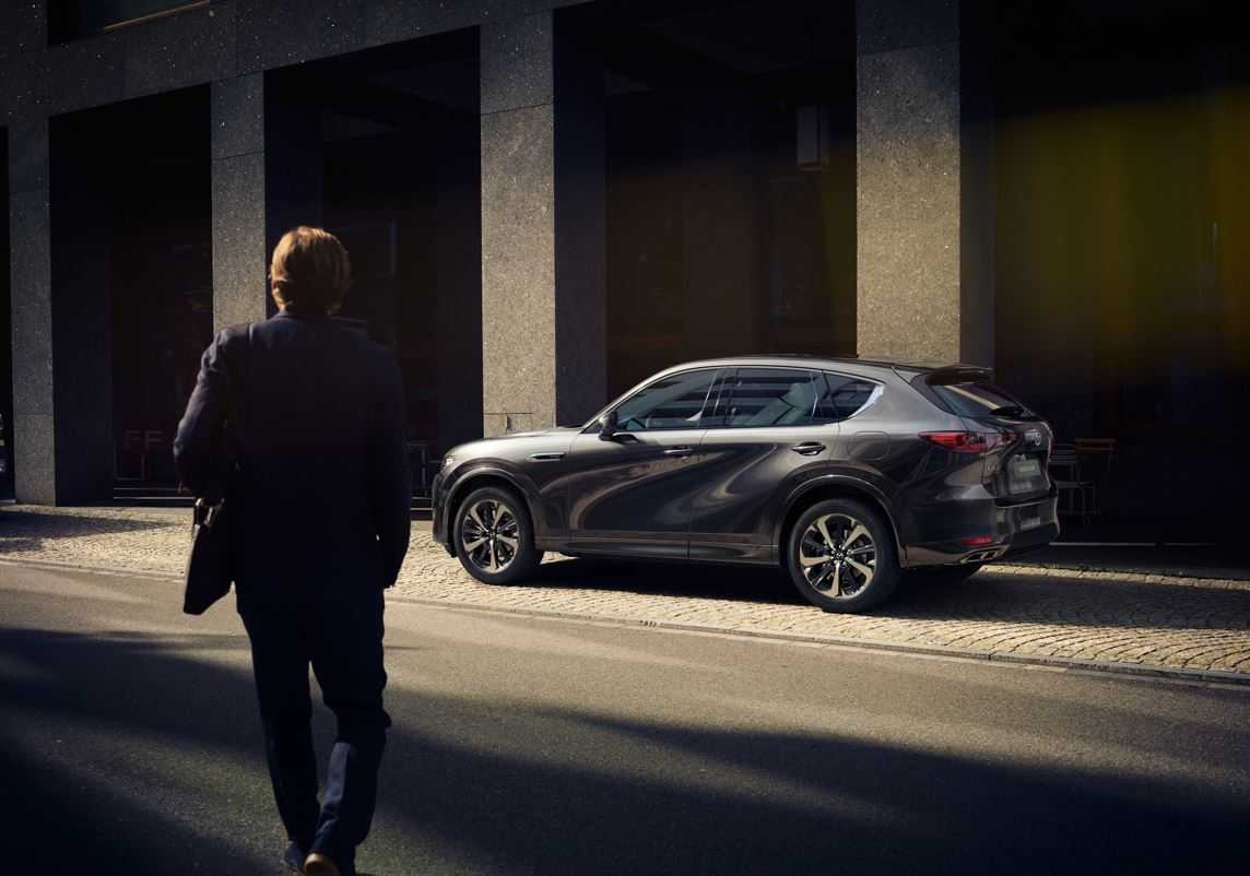 Mazda CX-60 PHEV - Подзаряжаемый гибрид с улучшенной динамикой