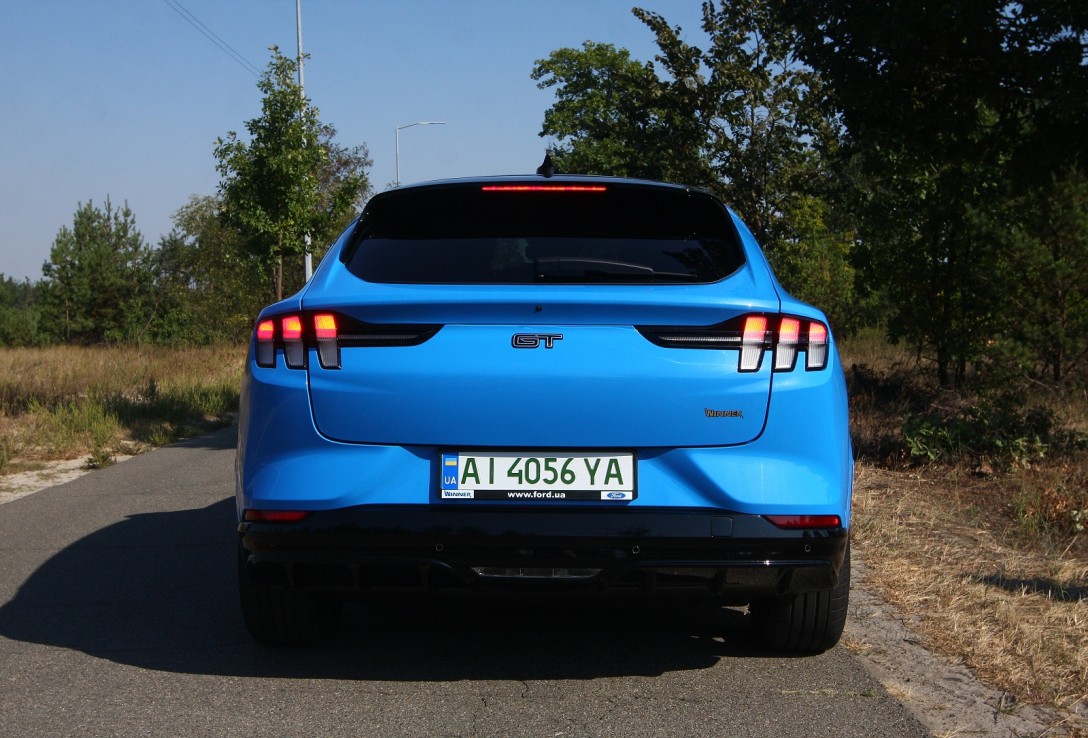 електромобіль Ford Mustang електромобіль Ford Mustang, новий Ford Mustang Mach-E, кросовер Ford Mustang