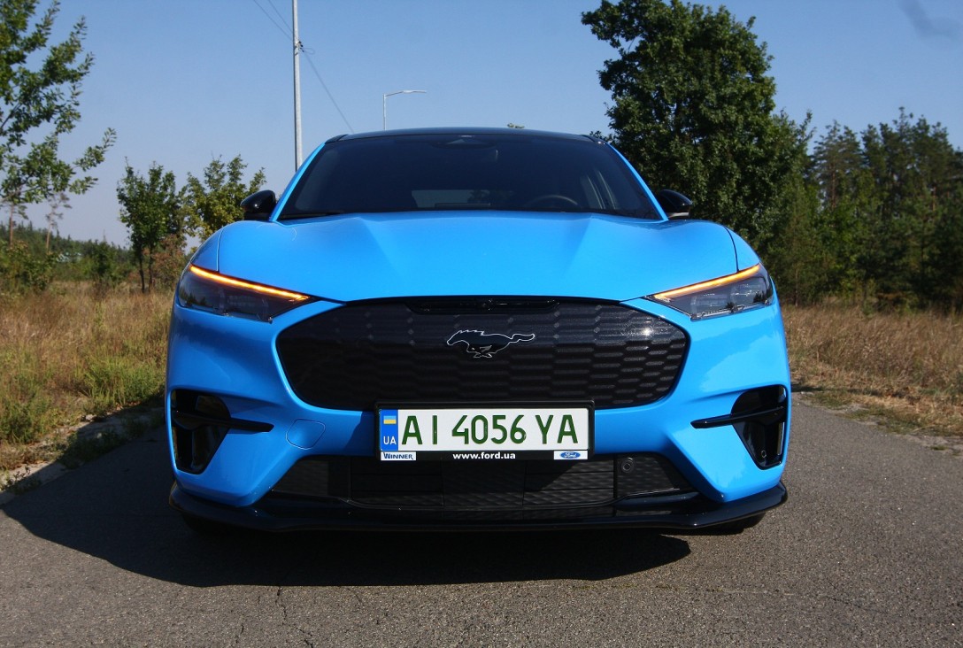 кросовер Ford Mustang Mach-E кросовер Ford Mustang Mach-E, новий Ford Mustang Mach-E, електромобіль Ford Mustang, кросовер Ford Mustang