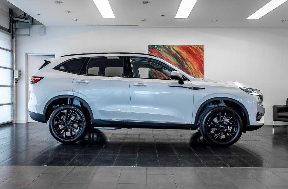 Электромобиль Haval H6S 2023: гибридный кроссовер с инновационным дизайном