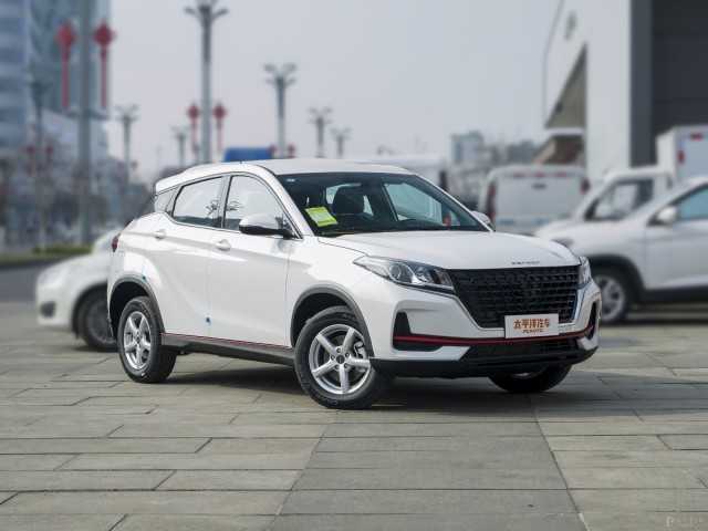 Dongfeng Fengon E3