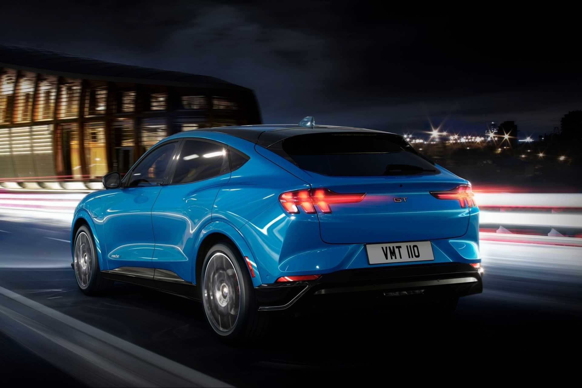 Ford Mustang Mach-E 2022: электрификация легенды на новых рельсах