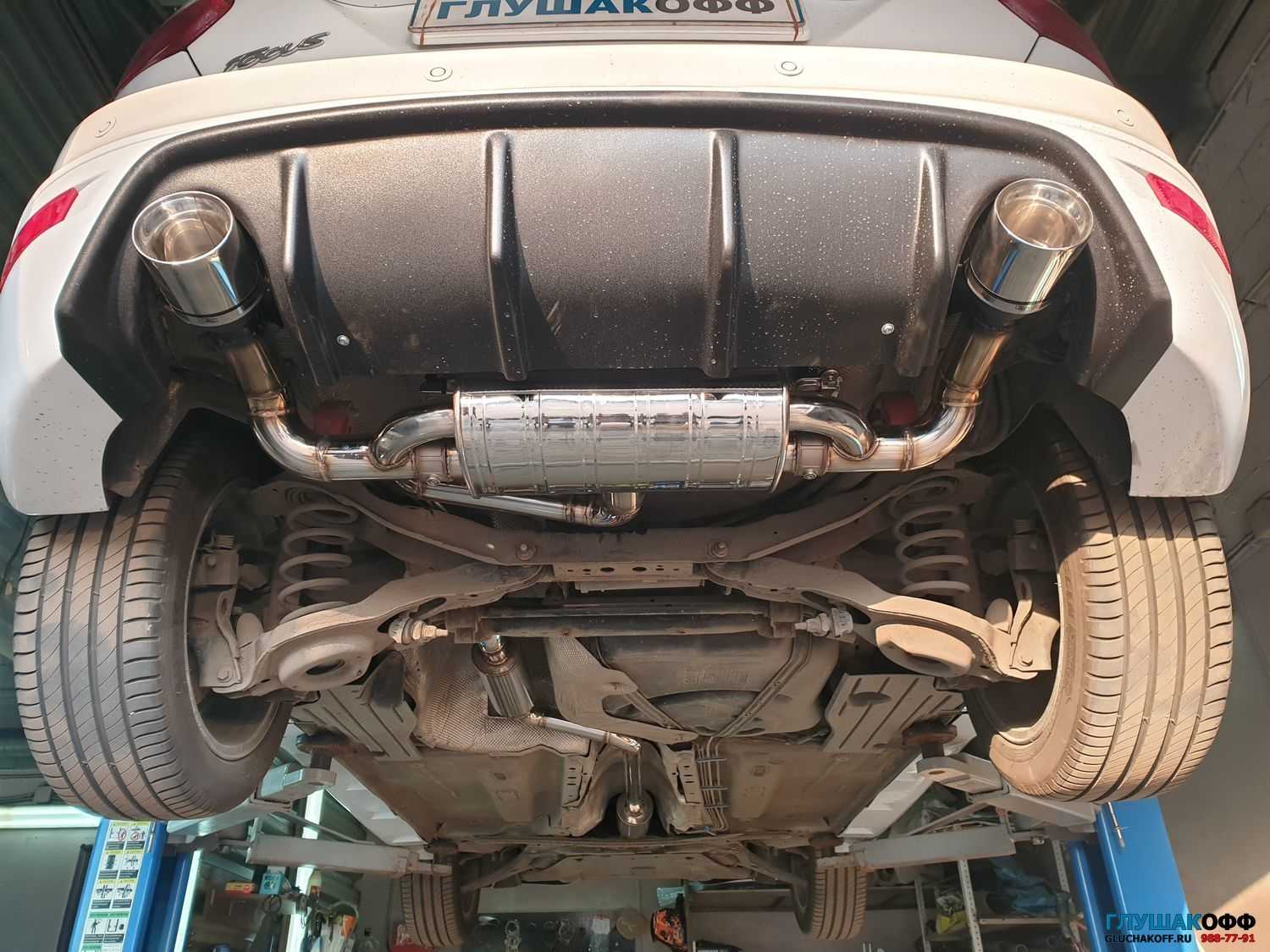 Устранение шума в выхлопной системе на Ford Mondeo