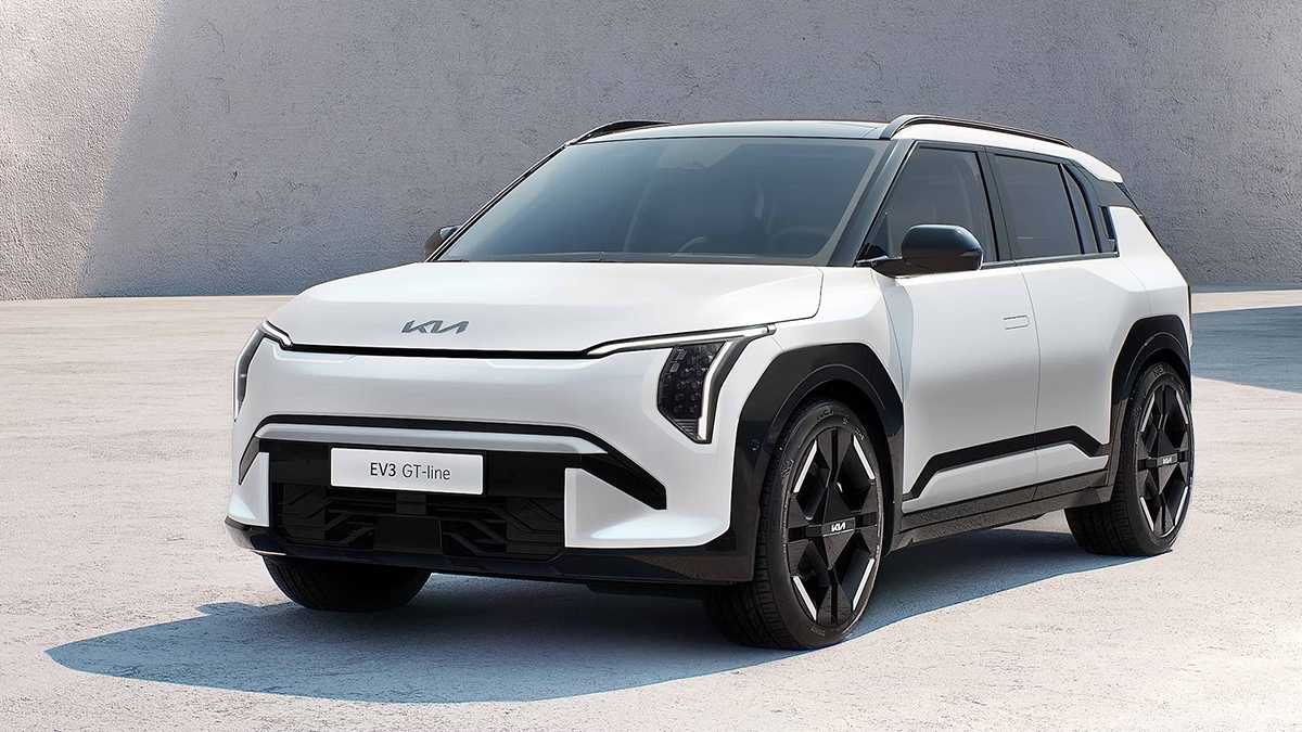 Nissan Ariya 2022: будущее электромобилей в стильной упаковке