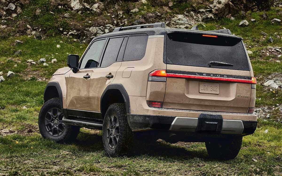 Toyota Land Cruiser Prado 2023: мощный внедорожник с улучшенными технологиями