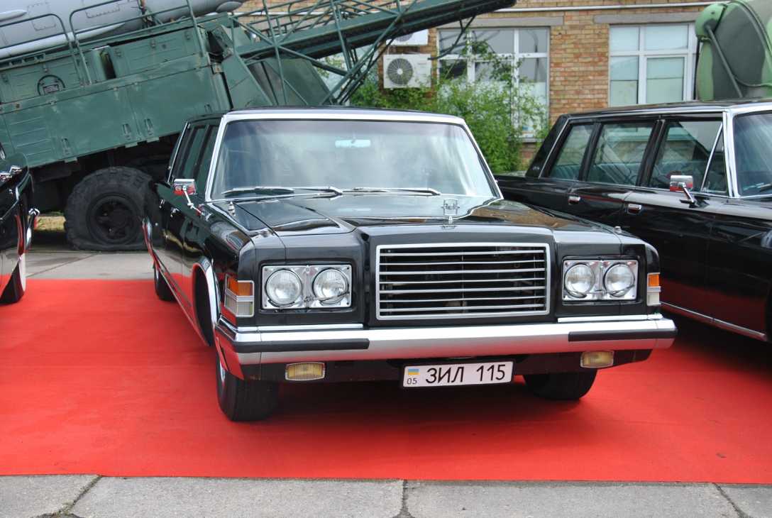 ЗІЛ-115 ЗІЛ-115