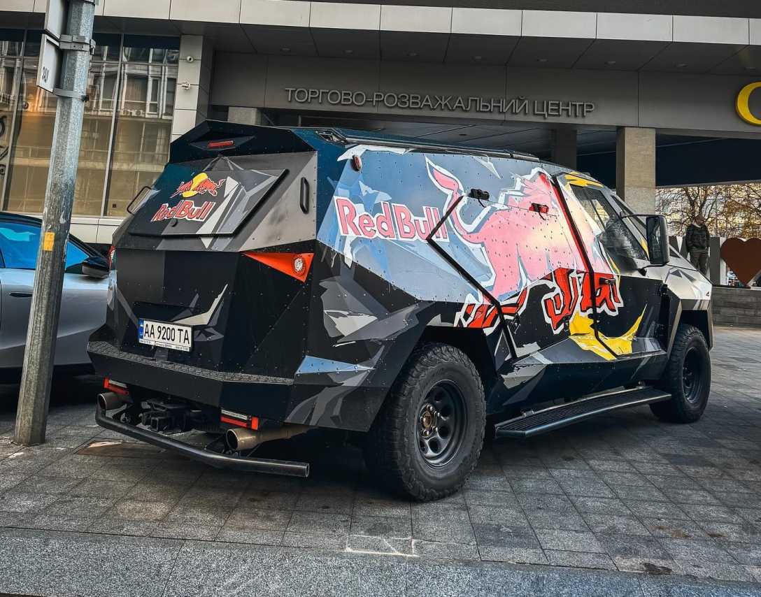 фургон ред булл фургон ред булл, Red Bull LMX Taurus, Red Bull, LMX Taurus, Red Bull Rockit