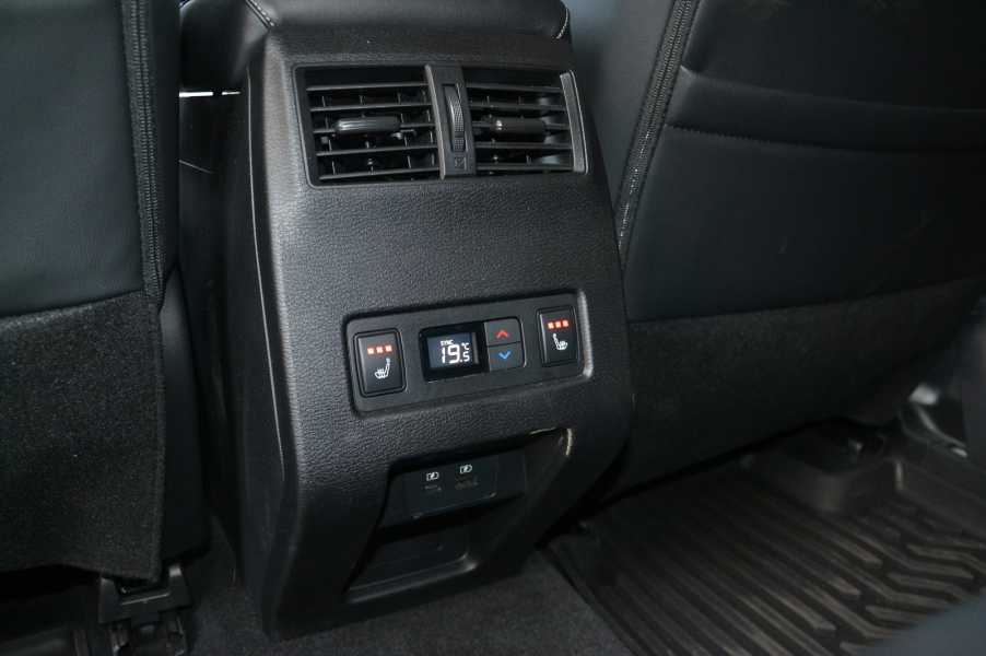 Mitsubishi Outlander, новий Mitsubishi Outlander, Mitsubishi Outlander 2024, кросовер Mitsubishi