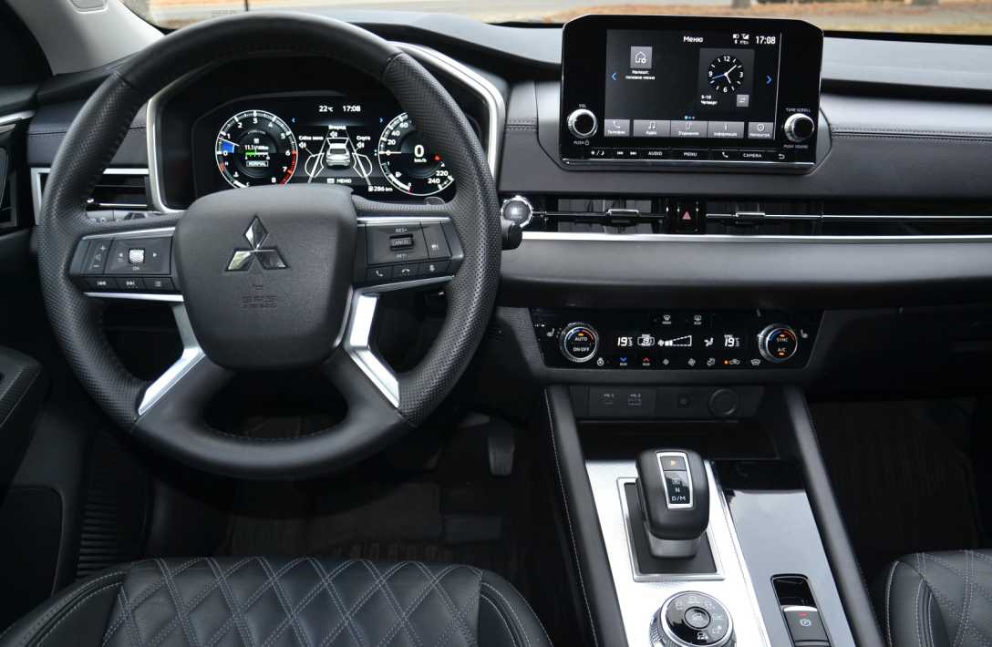 Салон Mitsubishi Outlander салон Mitsubishi Outlander, новий Mitsubishi Outlander, Mitsubishi Outlander 2024, кросовер Mitsubishi