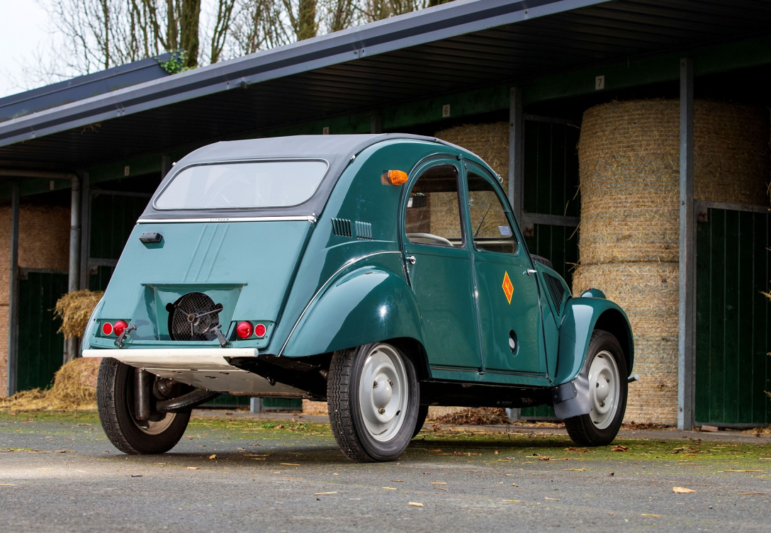 Citroen 2CV Citroen 2CV, Citroen 2CV Sahara, кросовер Citroen, Citroen 2CV 1964