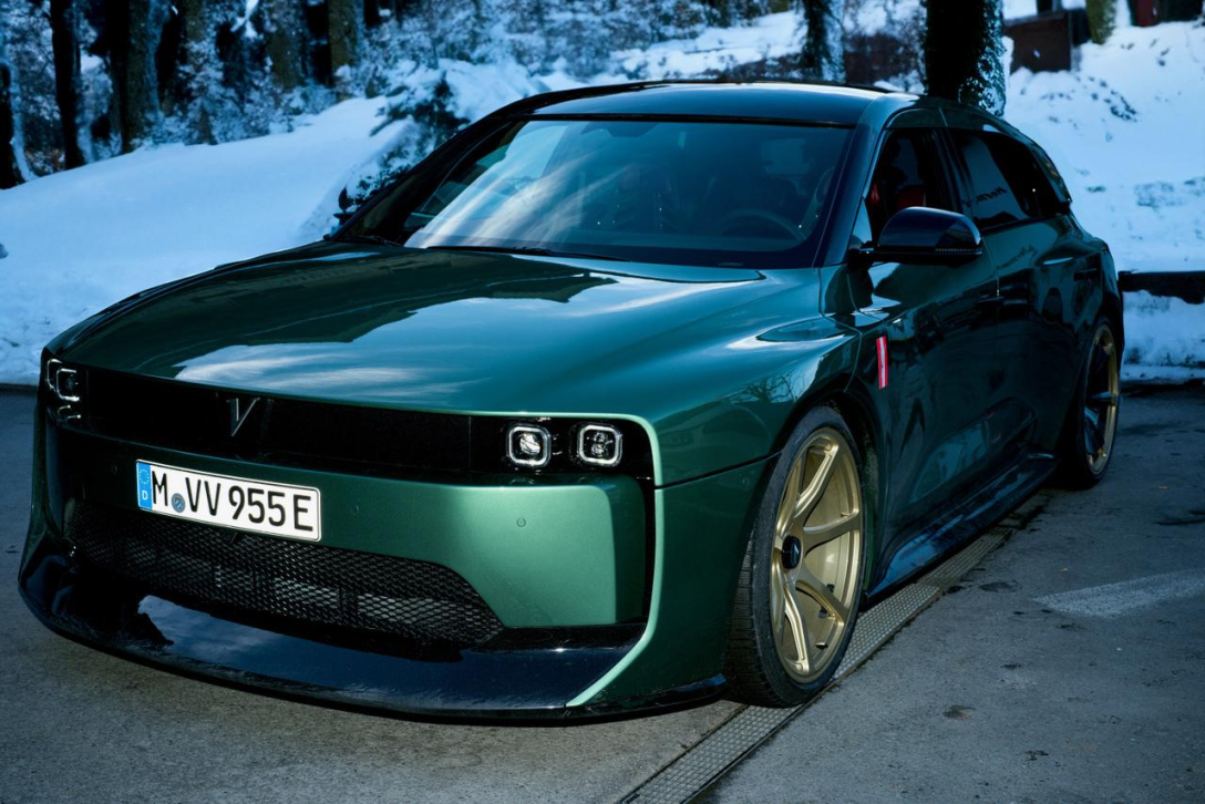 vanwall vandervell Vanwall Vandervell, новий Vanwall Vanderwell, Lancia Delta, Hyundai Ioniq 5