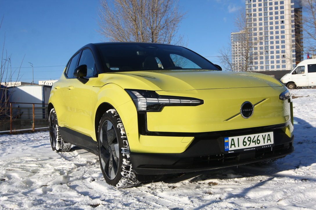 електромобіль Volvo EX30 електромобіль Volvo EX30, Volvo EX30 2025, новий Volvo EX30, електромобіль Volvo, кросовер Volvo, Volvo EX30 в Україні