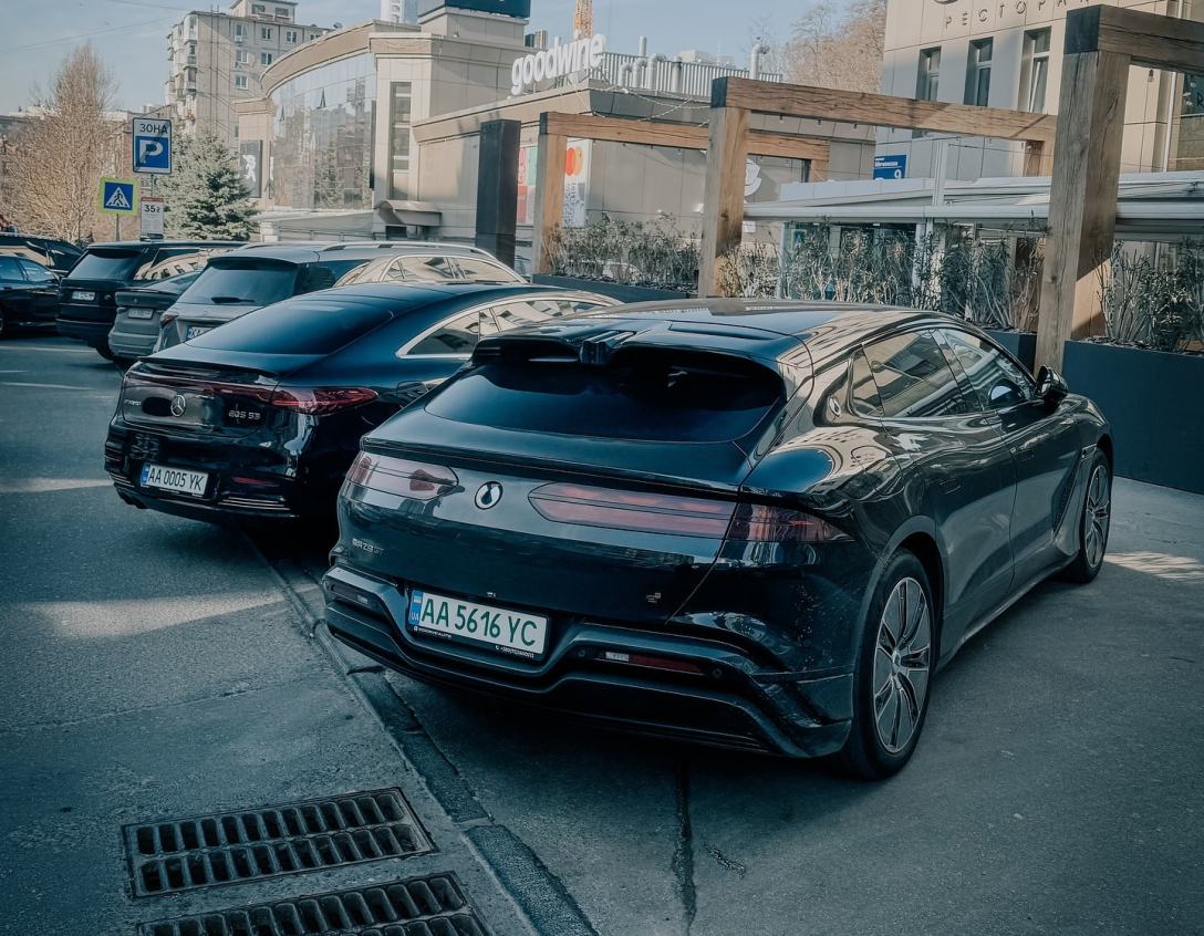 Denza Z9, BYD Denza Z9, електромобіль BYD, BYD Denza, новий BYD Denza Z9, новий Denza Z9