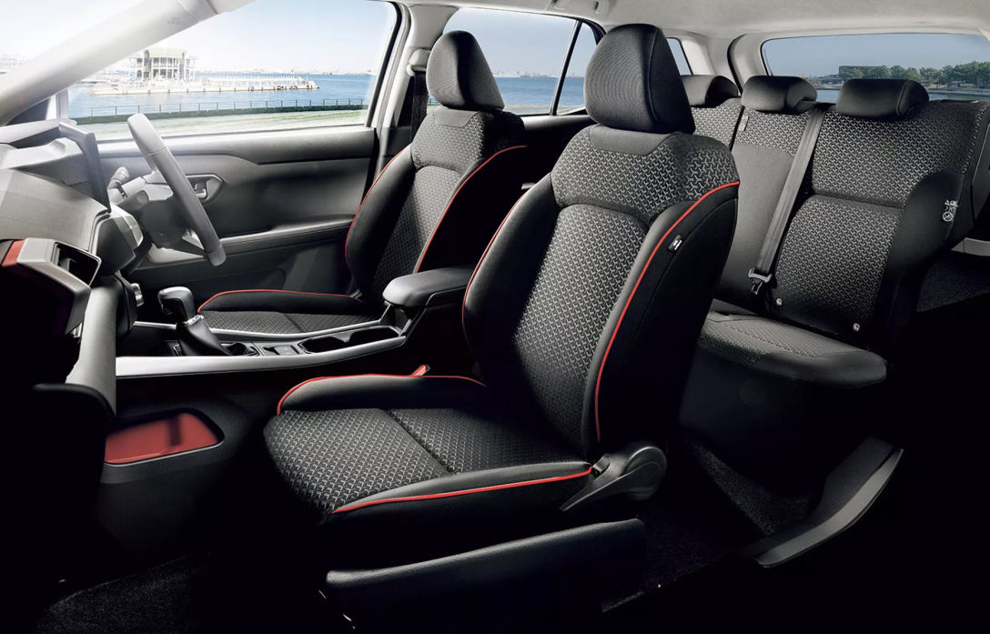 Салон Subaru Rex 2025 Салон Subaru Rex 2025, новий Subaru Rex, кросовер Subaru, гібрид Subaru
