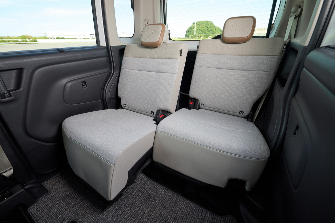 салон nissan roox 2025 Салон Nissan Roox