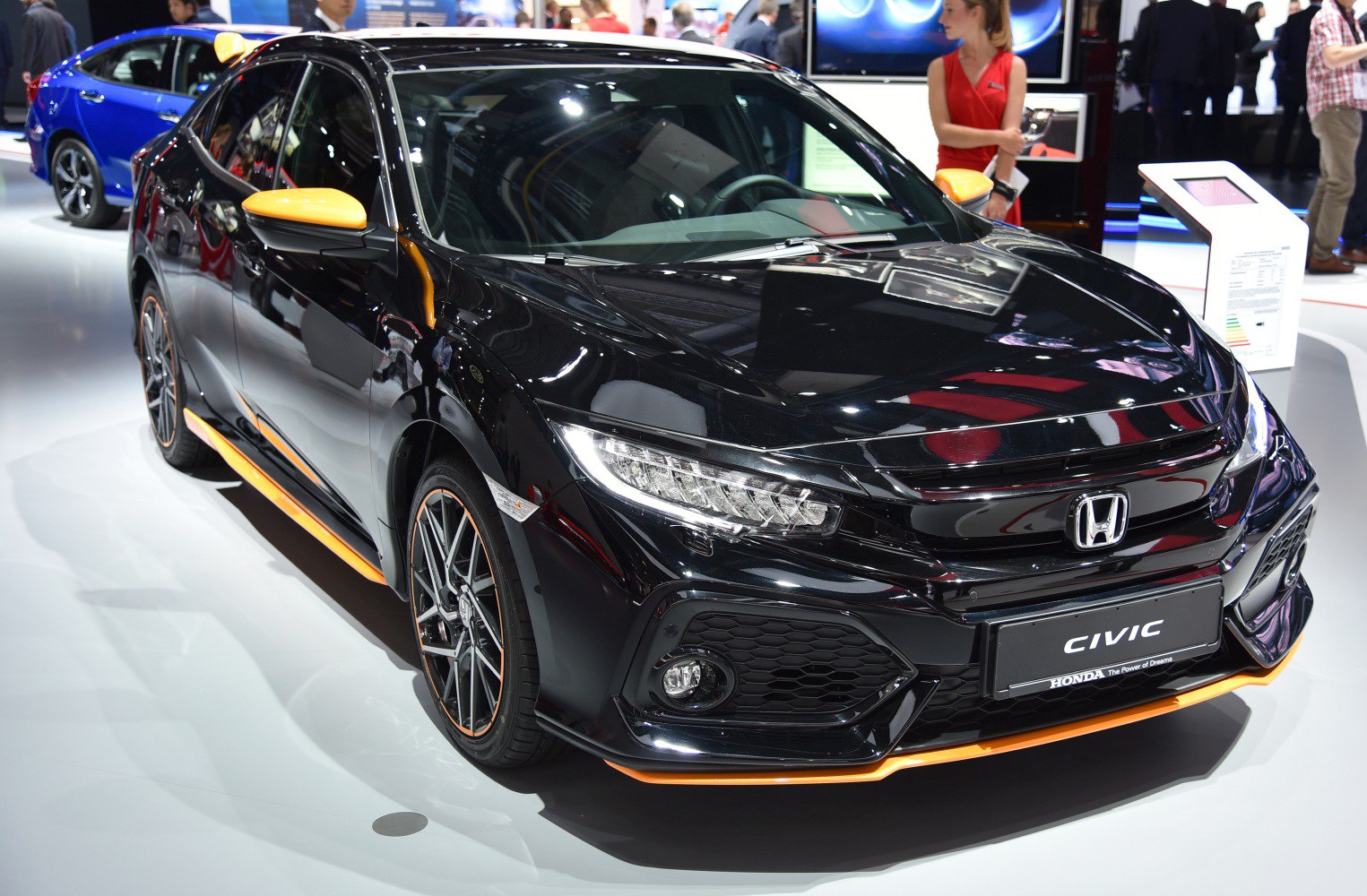 Honda Civic X — технічні характеристики та особливості моделі