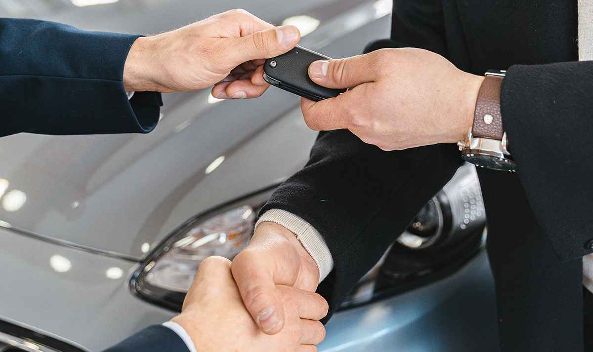 взяти авто в лізинг