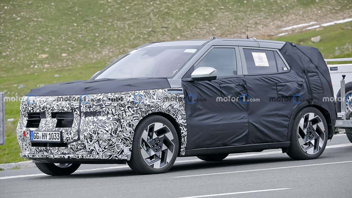 Hyundai Kona 2027: дебют нового дизайну на тестах (Фото)