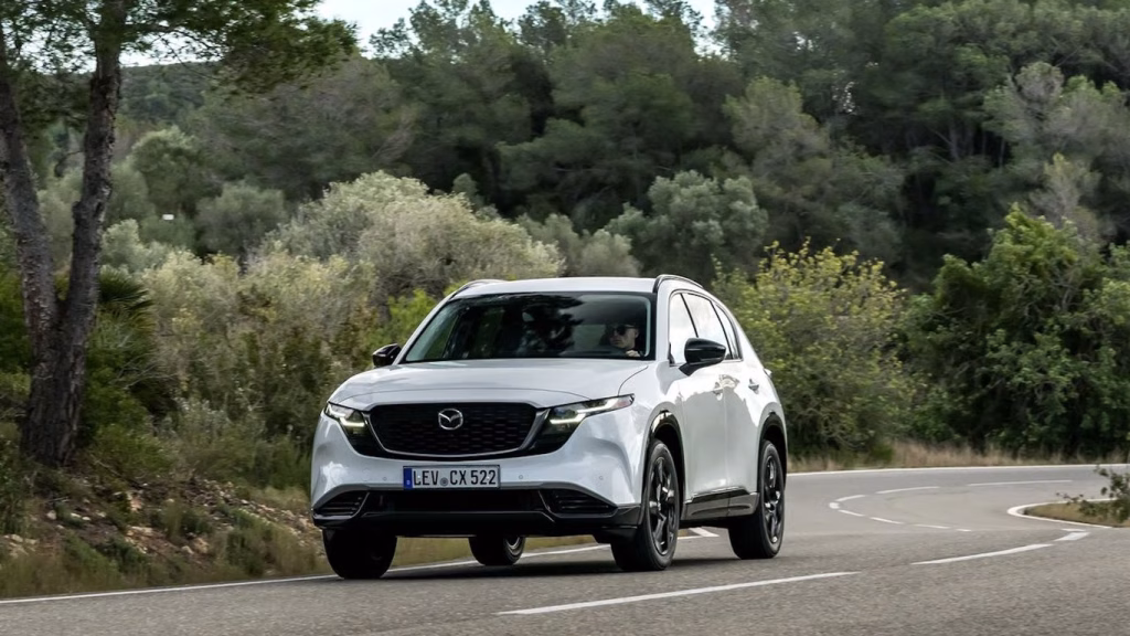 Пʼять компактних кросоверів, що обійшли Mazda CX-5: ваш найкращий вибір!