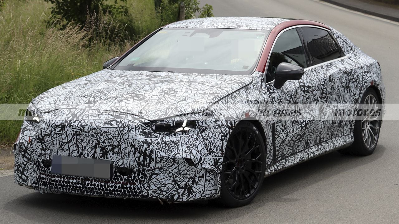 700-сильний електричний Mercedes-AMG C-Class: прем’єра у 2027 році (Фото)