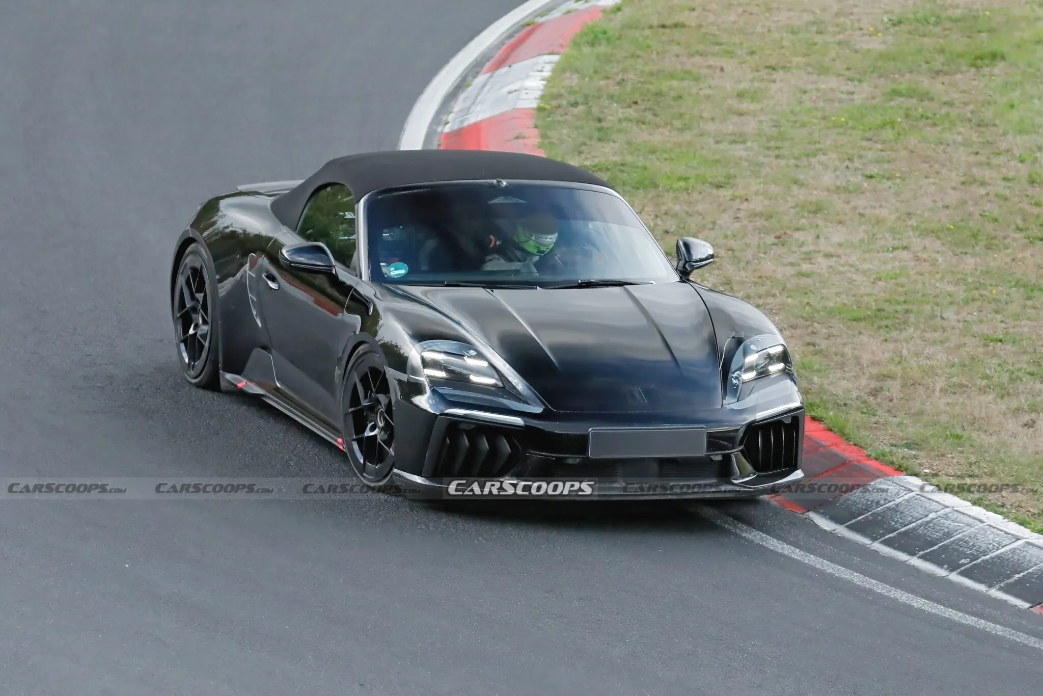 Porsche Boxster стане електромобілем з повним приводом