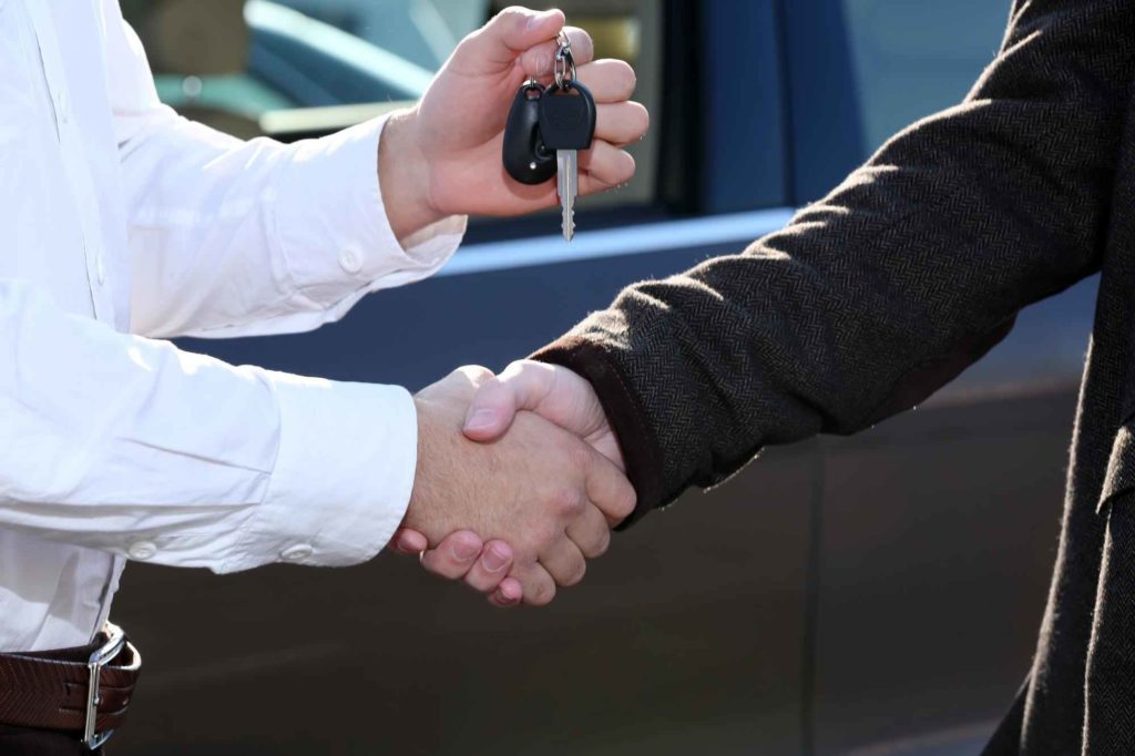 купівля та продаж авто через MyMyCars