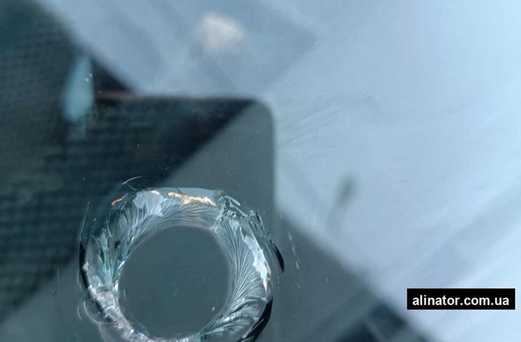 Полімер для ремонту автоскла