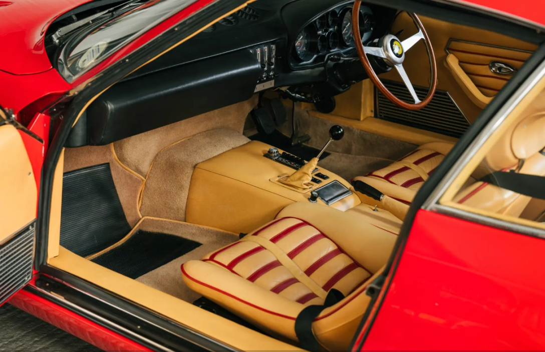 Ferrari 365 GTB/4 "Daytona" Berlinetta 1971 року, аукціон, унікальний феррарі, феррарі класичний