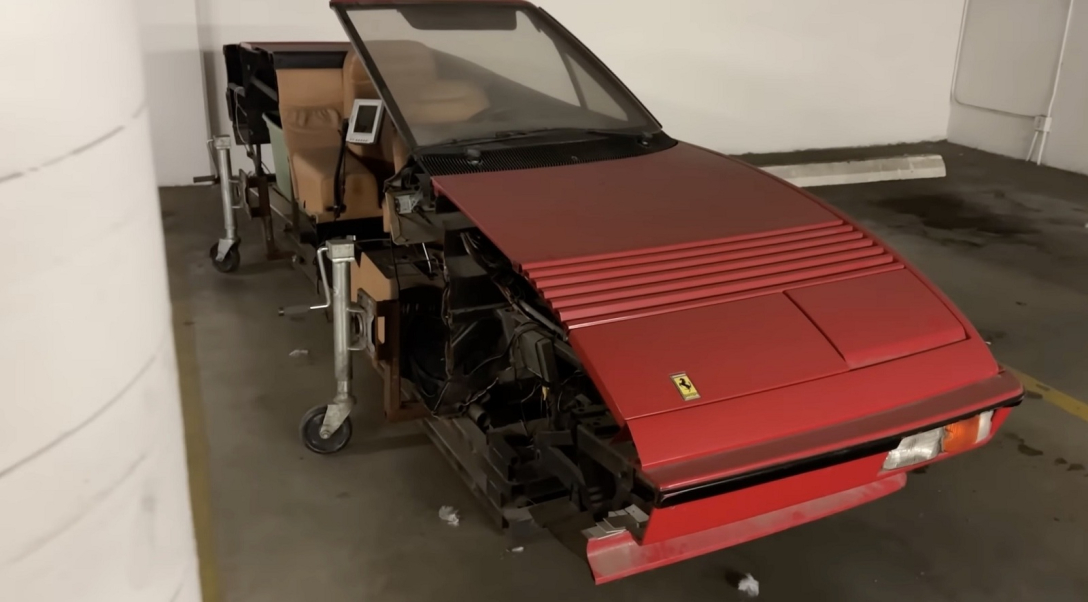 Ferrari Mondial, Ferrari Mondial 8, суперкар Ferrari Mondial